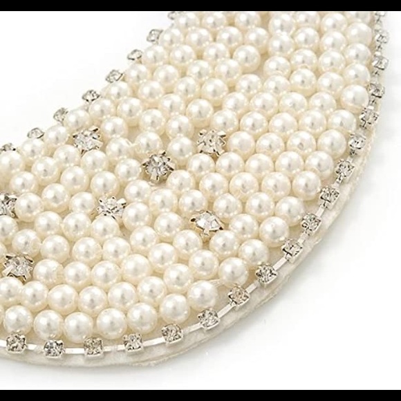 White Simulated Pearl Clear Crystal Felt Peter Pan Collar Necklace - Picture 7 of 7
